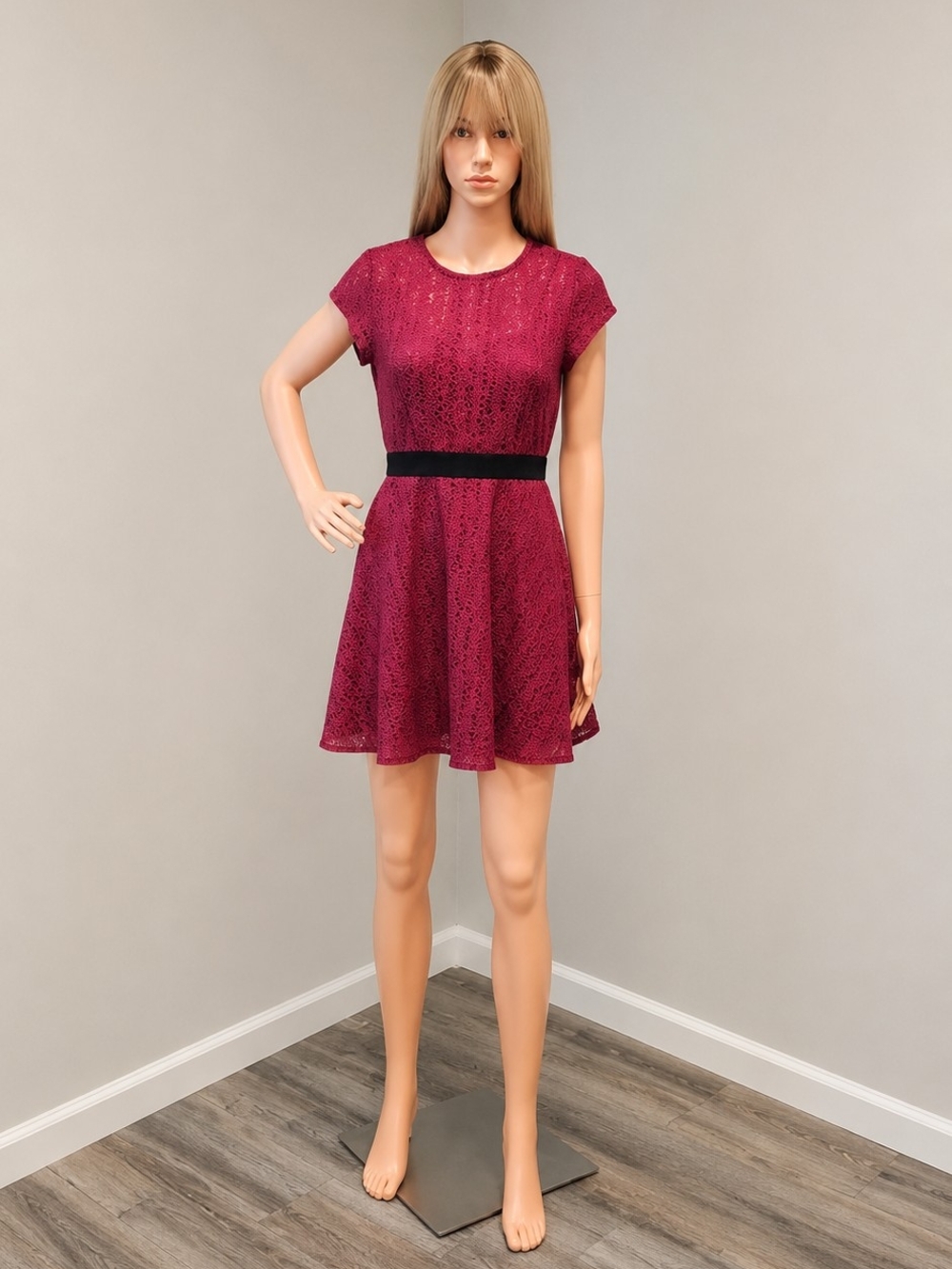 Lulu's Burgundy Lace Fit-and-Flare Mini Dress with Black Waist